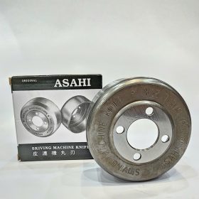 Dao lạng da Asahi là loại dao tròn chuyên dùng cho máy lạng da công nghiệp (Leather Skiving Machine). Dao được thiết kế dạng vòng tròn (circular knife) với mép dao sắc bén, giúp cắt mỏng lớp da một cách chính xác.