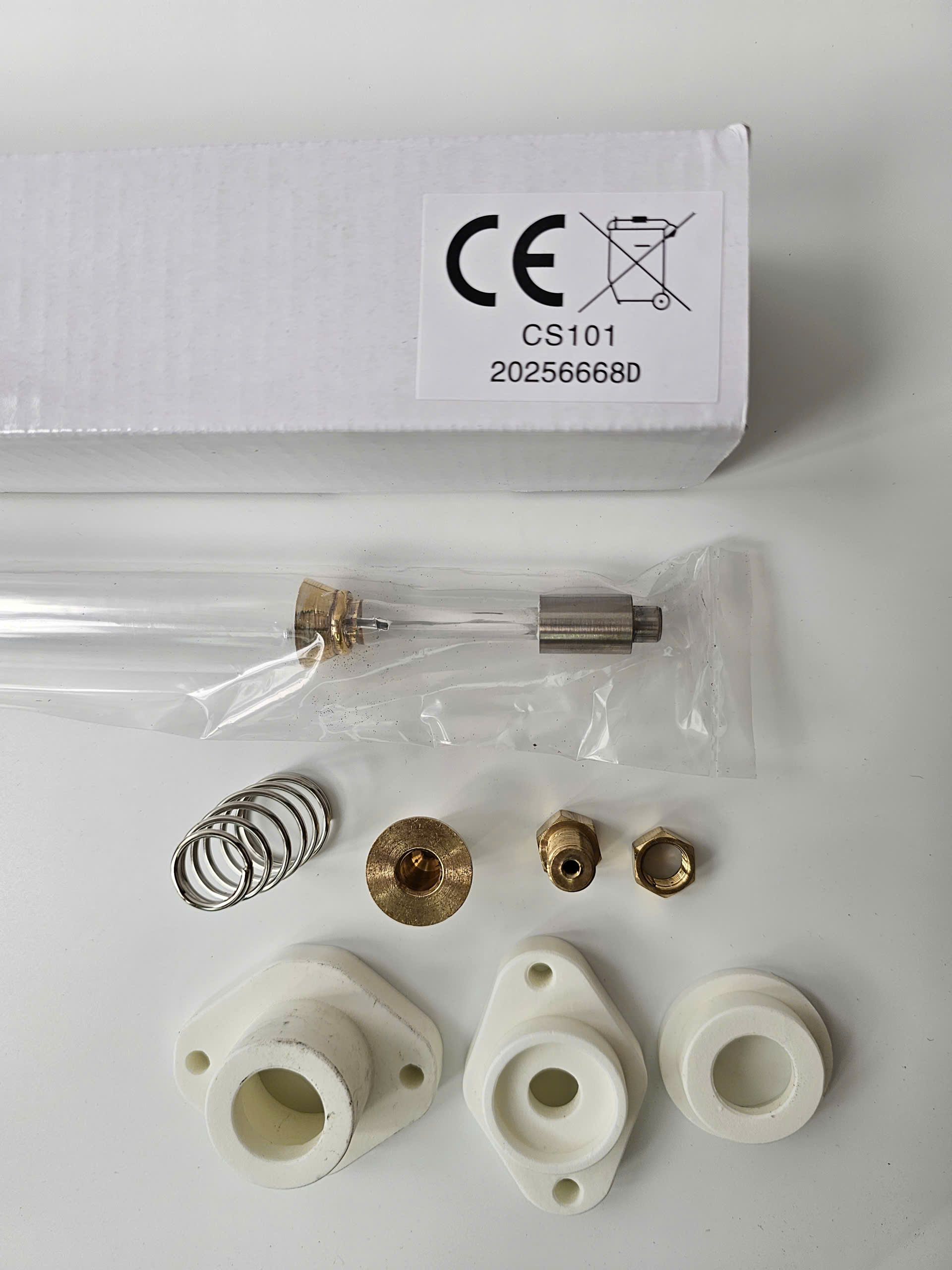 bo-bong-den-uv-cs101.jpg Bộ Bóng Đèn UV CS101 Khử Trùng Nước Và Diệt Khuẩn Hiệu Quả