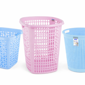 Sọt nhựa là vật dụng quen thuộc trong mỗi gia đình, dùng để đựng quần áo, đồ dùng sinh hoạt và phân loại vật dụng một cách gọn gàng. Sản phẩm được làm từ nhựa PP bền chắc, nhẹ, dễ di chuyển và có thiết kế thông thoáng giúp hạn chế ẩm mốc.